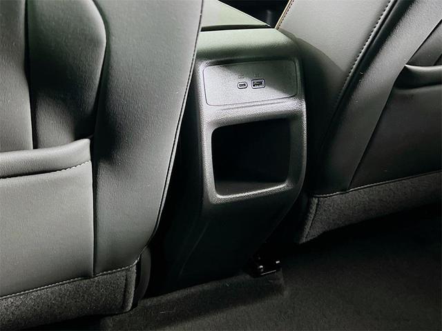 Photo of 2024 Ebony Twilight Metallic Buick Envista