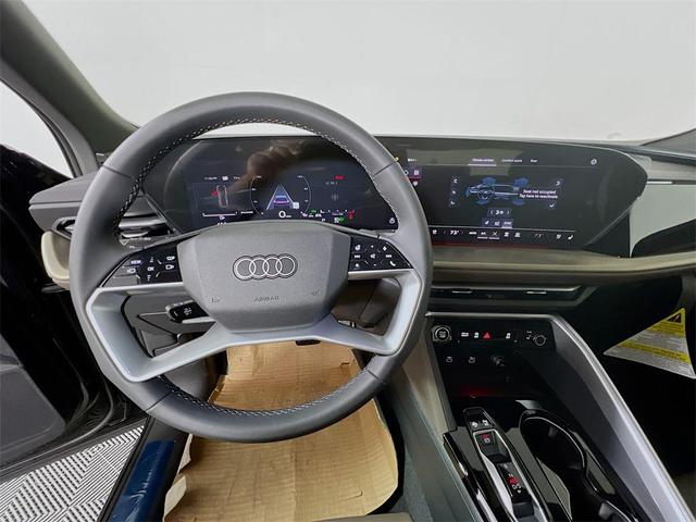 Photo of 2025 Mythos Black Metallic Audi Q5