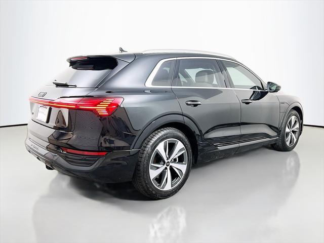 Photo of 2024 Mythos Black Metallic Audi Q8 e-tron