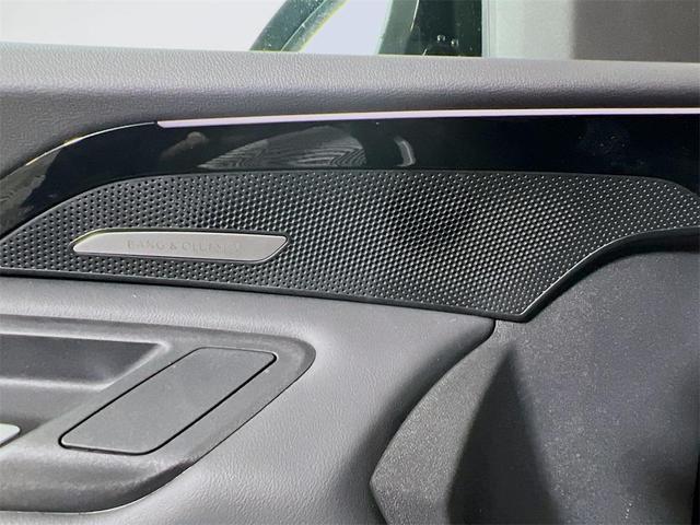 Photo of 2025 Mythos Black Metallic Audi Q5