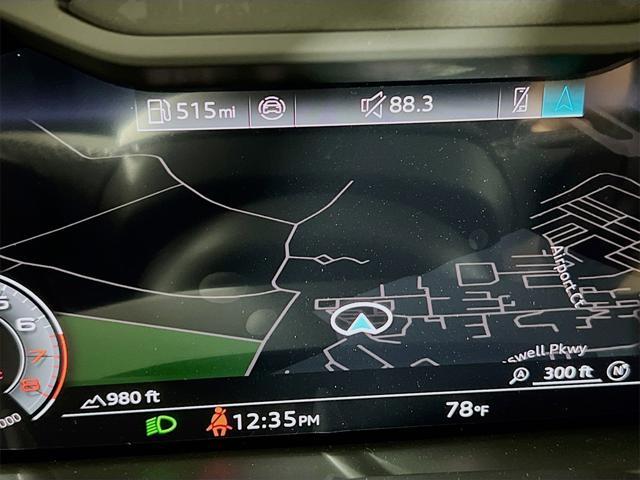 Photo of 2025 Mythos Black Metallic Audi Q7