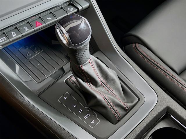 Photo of 2025 Mythos Black Metallic Audi Q3