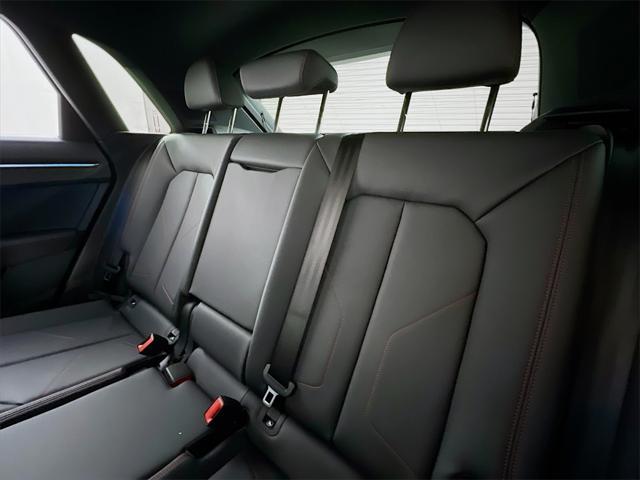Photo of 2025 Mythos Black Metallic Audi Q3