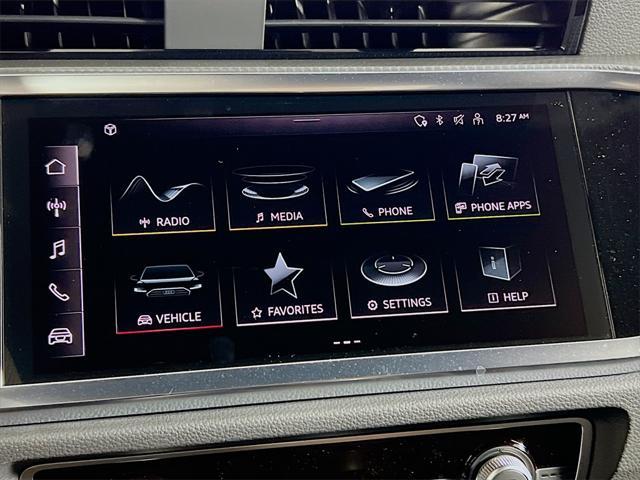 Photo of 2025 Mythos Black Metallic Audi Q3