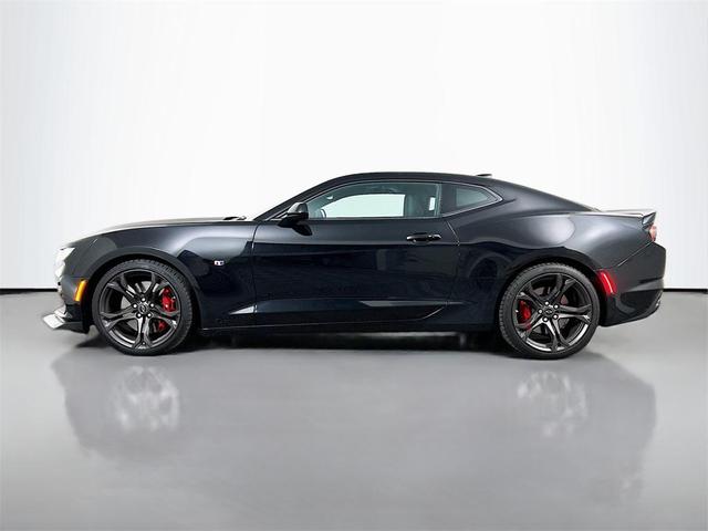Photo of 2021 Black Chevrolet Camaro