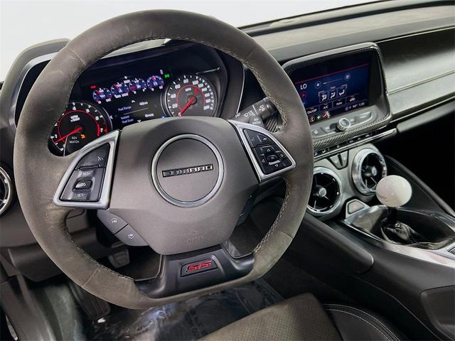Photo of 2021 Black Chevrolet Camaro