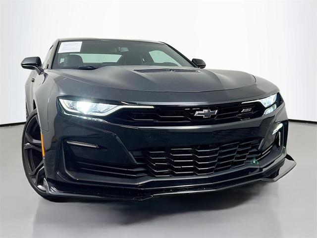 Photo of 2021 Black Chevrolet Camaro