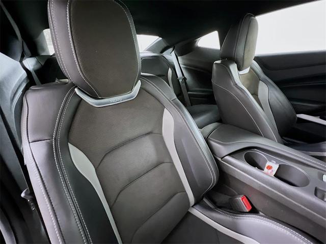 Photo of 2021 Black Chevrolet Camaro