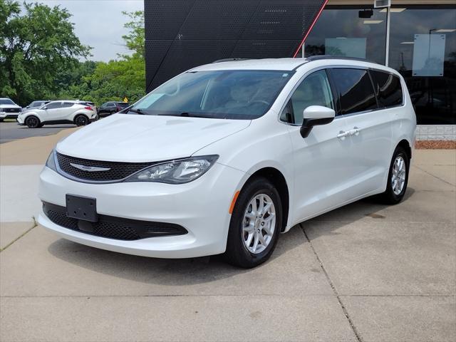 2021 Chrysler Voyager