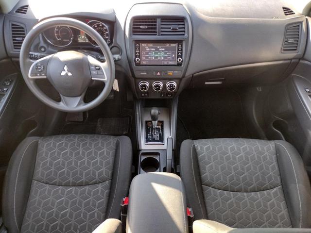 Photo of 2023 Sunshine Orange Metallic Mitsubishi Outlander Sport