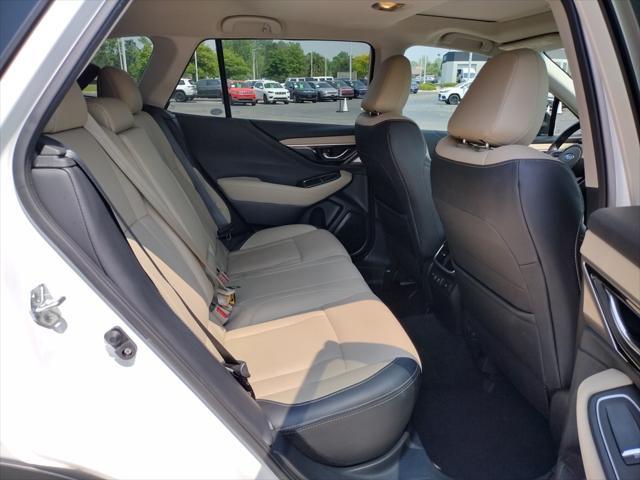 Photo of 2022 Crystal White Pearl Subaru Outback