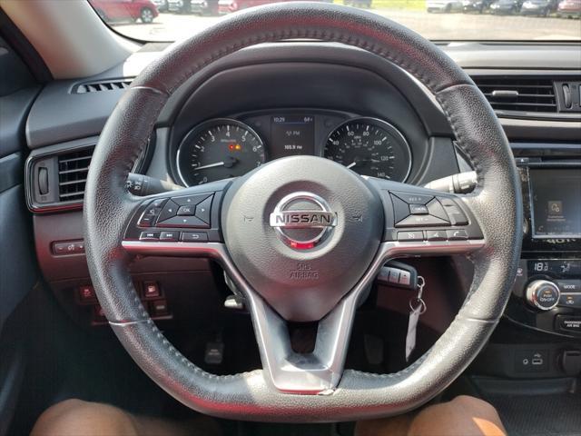 Photo of 2020 Magnetic Black Pearl Nissan Rogue