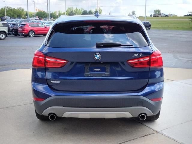 Photo of 2018 Blue Metallic BMW X1