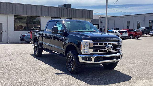 Photo of 2025 Agate Black Metallic Ford F-250