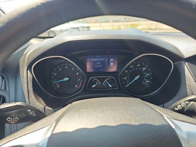 Photo of 2013 Red Ford Focus