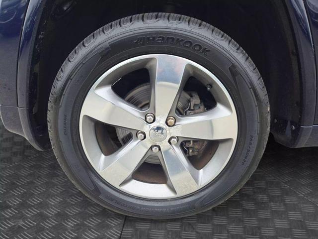 Photo of 2014 Blue Jeep Grand Cherokee