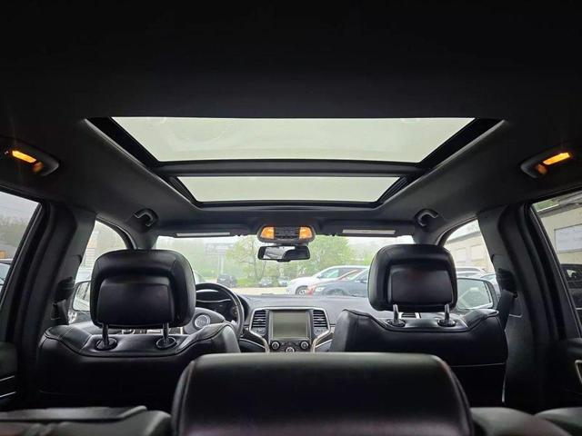 Photo of 2014 Blue Jeep Grand Cherokee