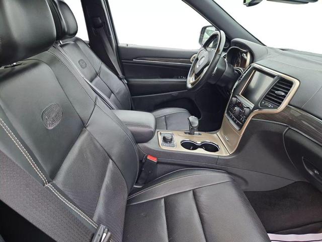 Photo of 2014 Blue Jeep Grand Cherokee