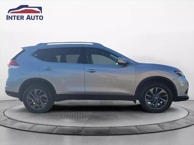 Photo of 2016 Brilliant Silver Nissan Rogue