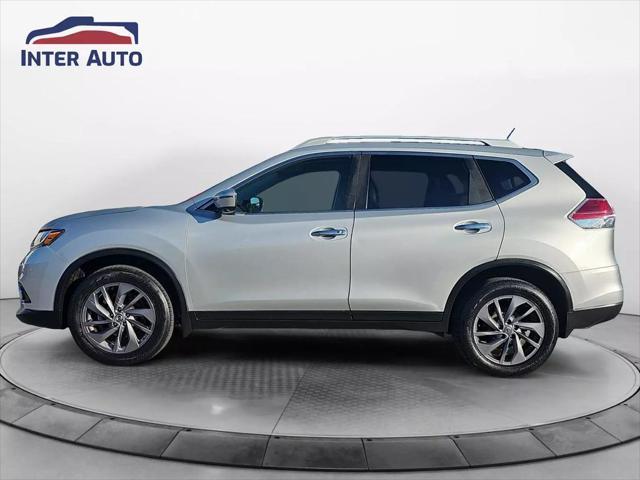Photo of 2016 Brilliant Silver Nissan Rogue