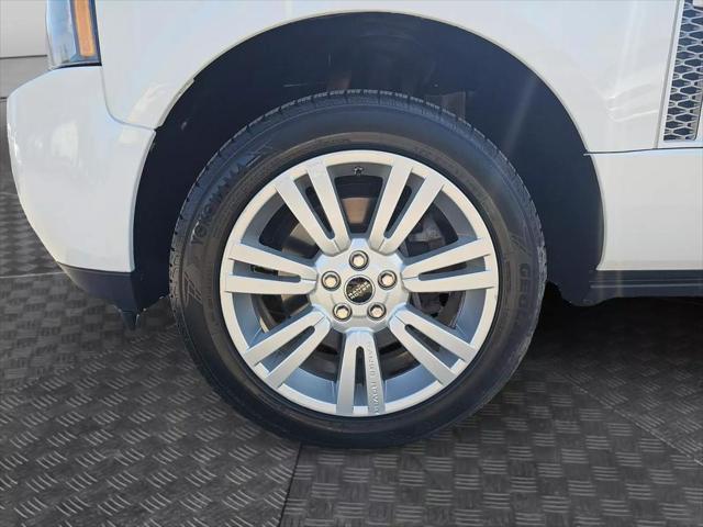 Photo of 2012 Fuji White Land Rover Range Rover