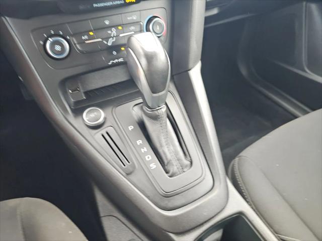 Photo of 2016 Gray Ford Focus