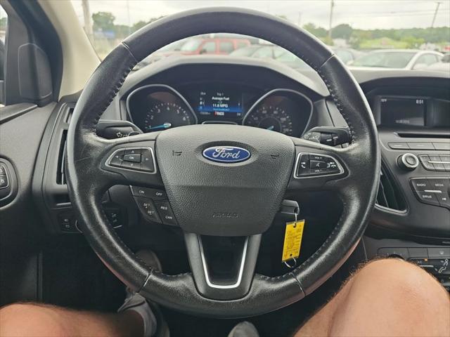 Photo of 2016 Gray Ford Focus