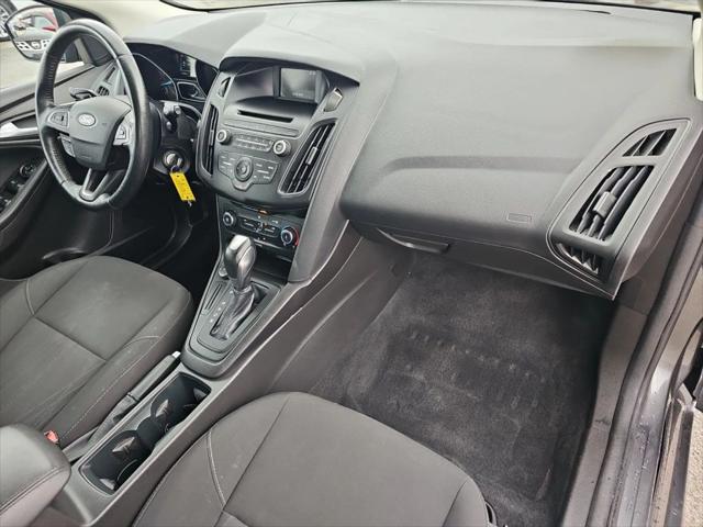 Photo of 2016 Gray Ford Focus