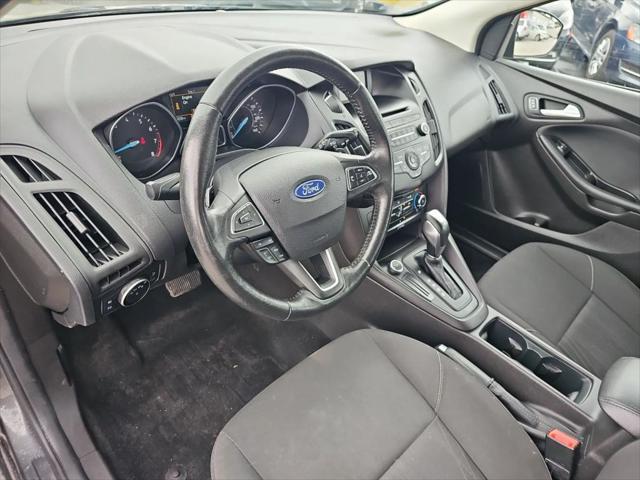 Photo of 2016 Gray Ford Focus