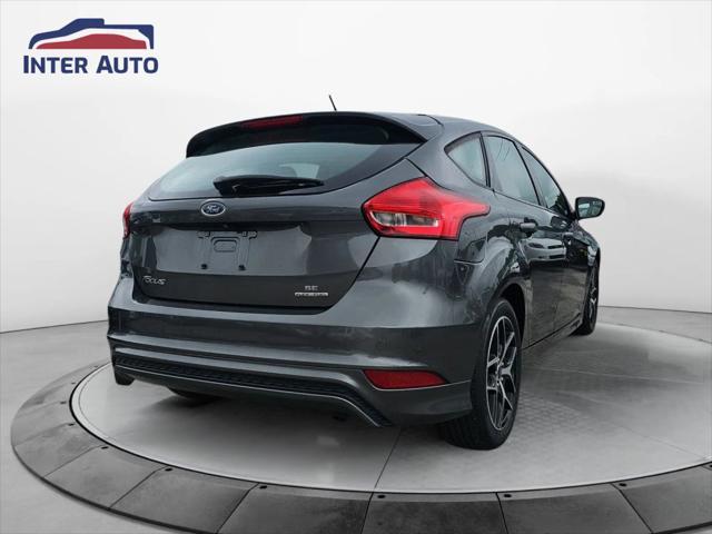 Photo of 2016 Gray Ford Focus