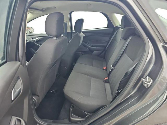 Photo of 2016 Gray Ford Focus