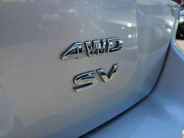 Photo of 2018 Brilliant Silver Nissan Pathfinder