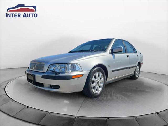 2001 Volvo S40