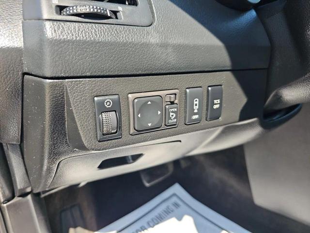 Photo of 2007 Gray Nissan Maxima