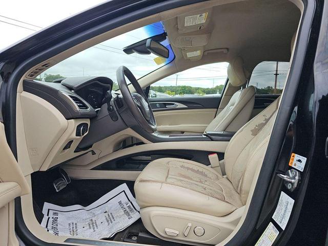Photo of 2017 Black Velvet Lincoln MKZ