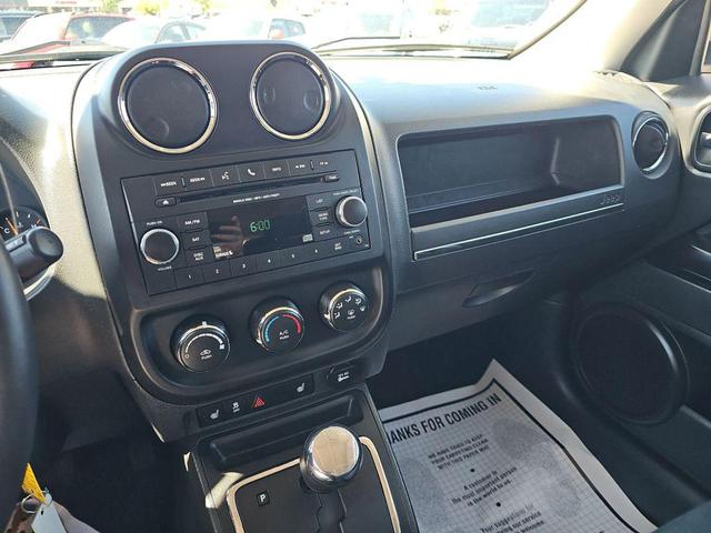 Photo of 2014 Deep Cherry Red Crystal Pearlcoat Jeep Patriot