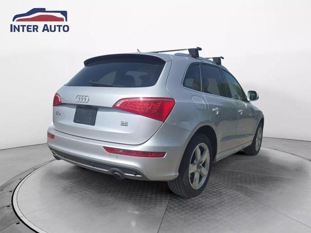 Photo of 2012 Ice Silver Metallic Audi Q5