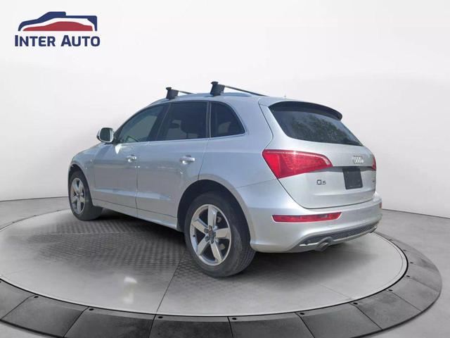 Photo of 2012 Ice Silver Metallic Audi Q5