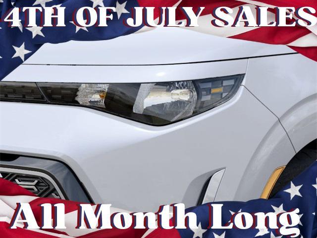 Photo of 2025 Snow White Pearl Kia Soul