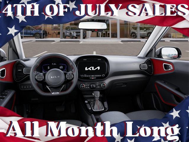 Photo of 2025 Snow White Pearl Kia Soul