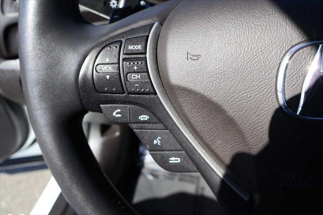Photo of 2015 Bellanova White Pearl Acura ILX