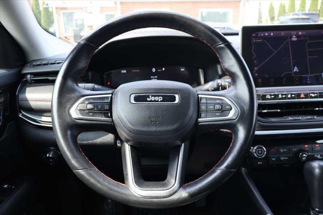 Photo of 2022 Bright White Clearcoat Jeep Compass