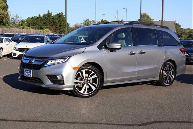 Photo of 2019 Lunar Silver Metallic Honda Odyssey