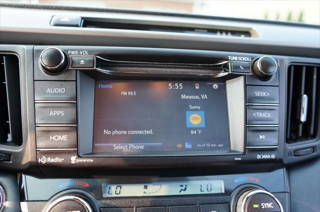 Photo of 2018 Silver Sky Metallic Toyota RAV4