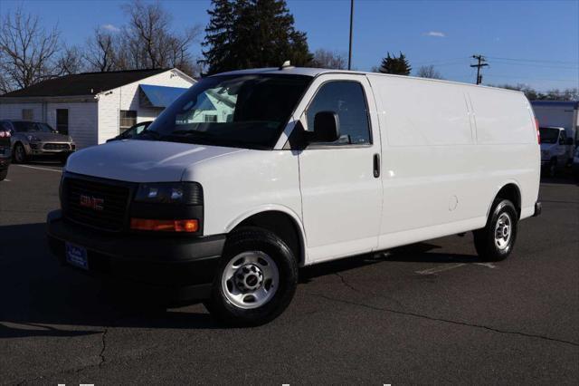Photo of 2023 Summit White GMC Savana 3500
