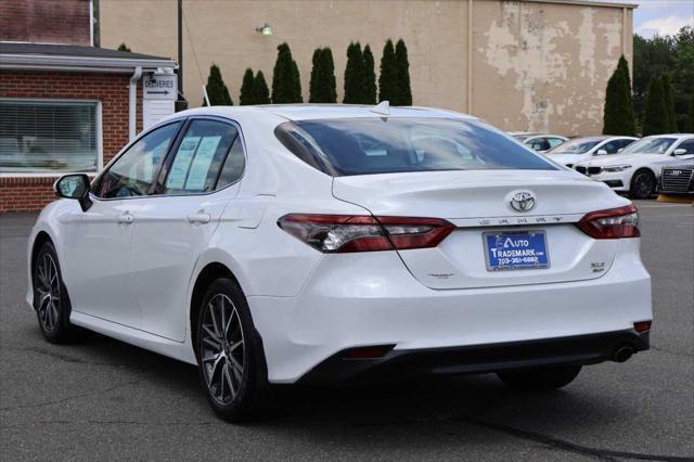Photo of 2021 Wind Chill Pearl Toyota Camry