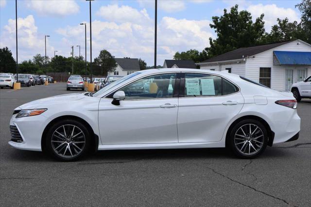 Photo of 2021 Wind Chill Pearl Toyota Camry
