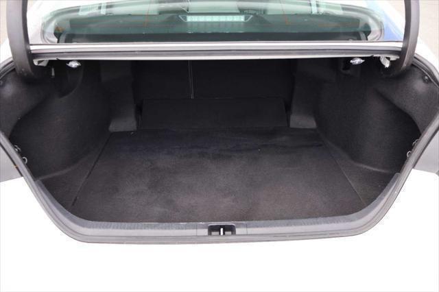 Photo of 2021 Wind Chill Pearl Toyota Camry