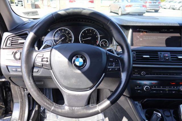 Photo of 2016 Black Sapphire Metallic BMW 535