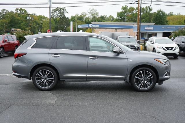 Photo of 2017 Graphite Shadow INFINITI QX60